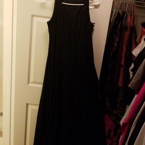 Black Maxi
